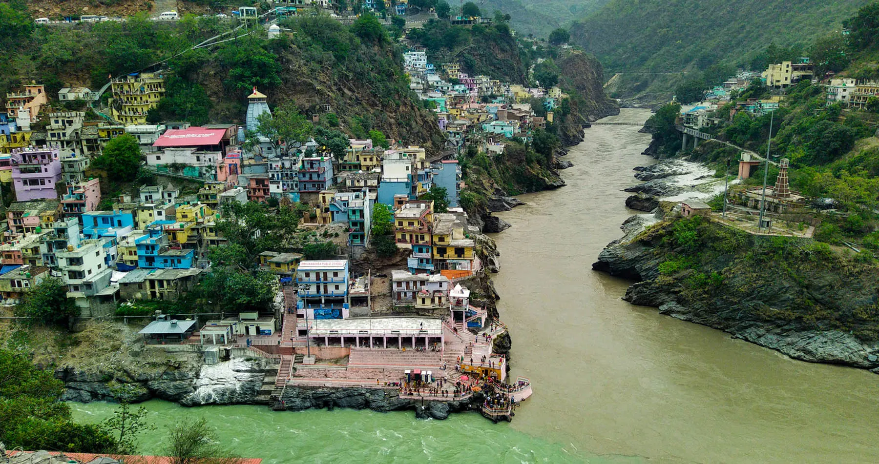 Confluence of Alaknanda and Bhagirathi river at Devprayag